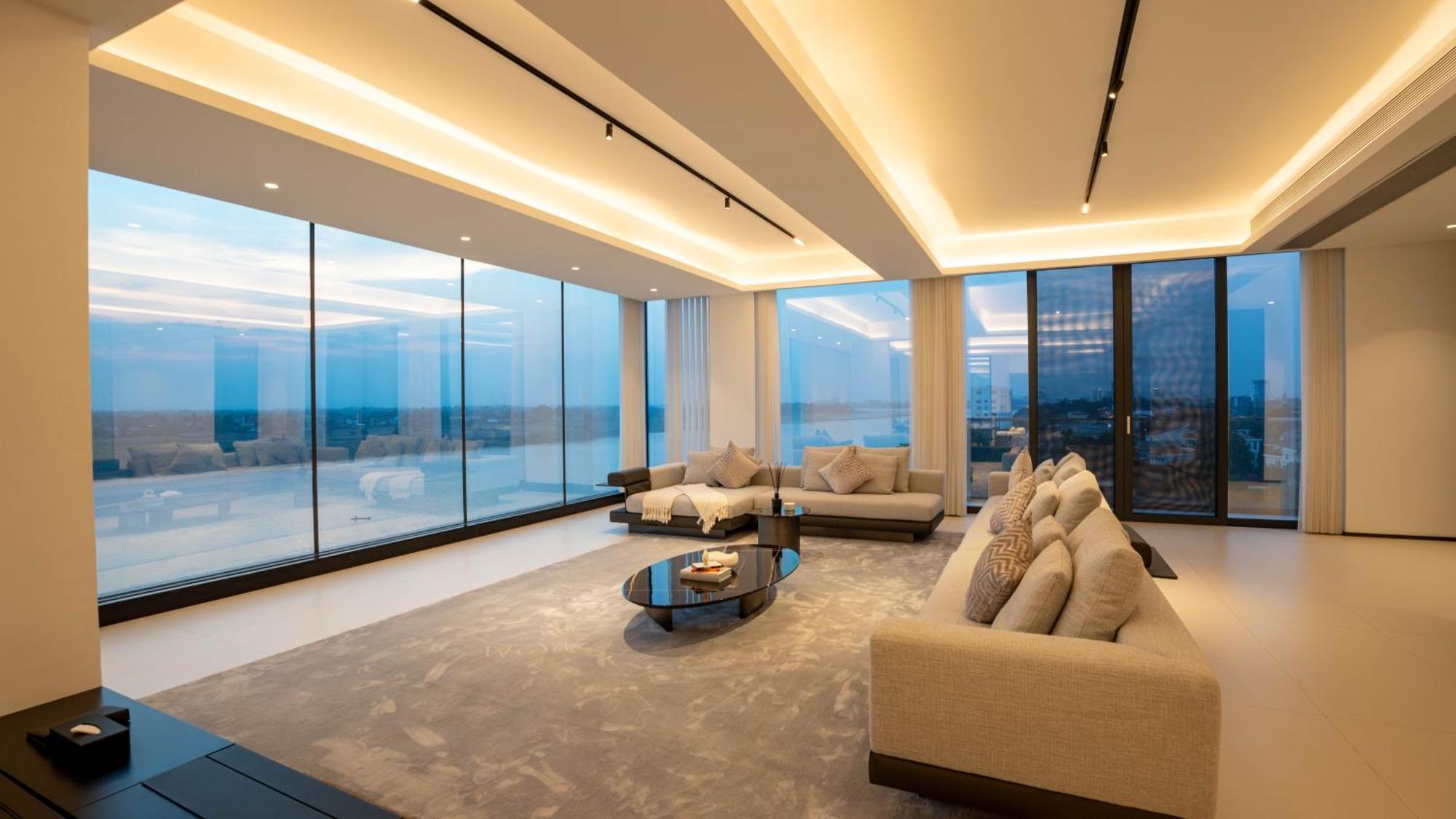 One Riviera Hotel And Residences Ban Souanmone Exterior photo